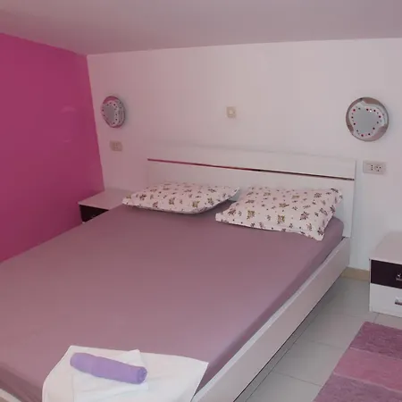Apartment Apartments Tucepi
