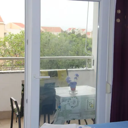 Apartments Tucepi * Tucepi