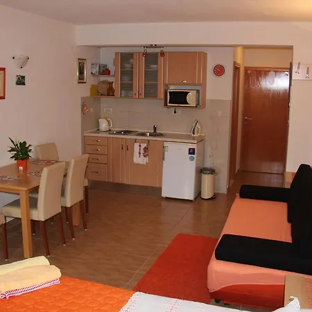 Apartments Tucepi Apartment